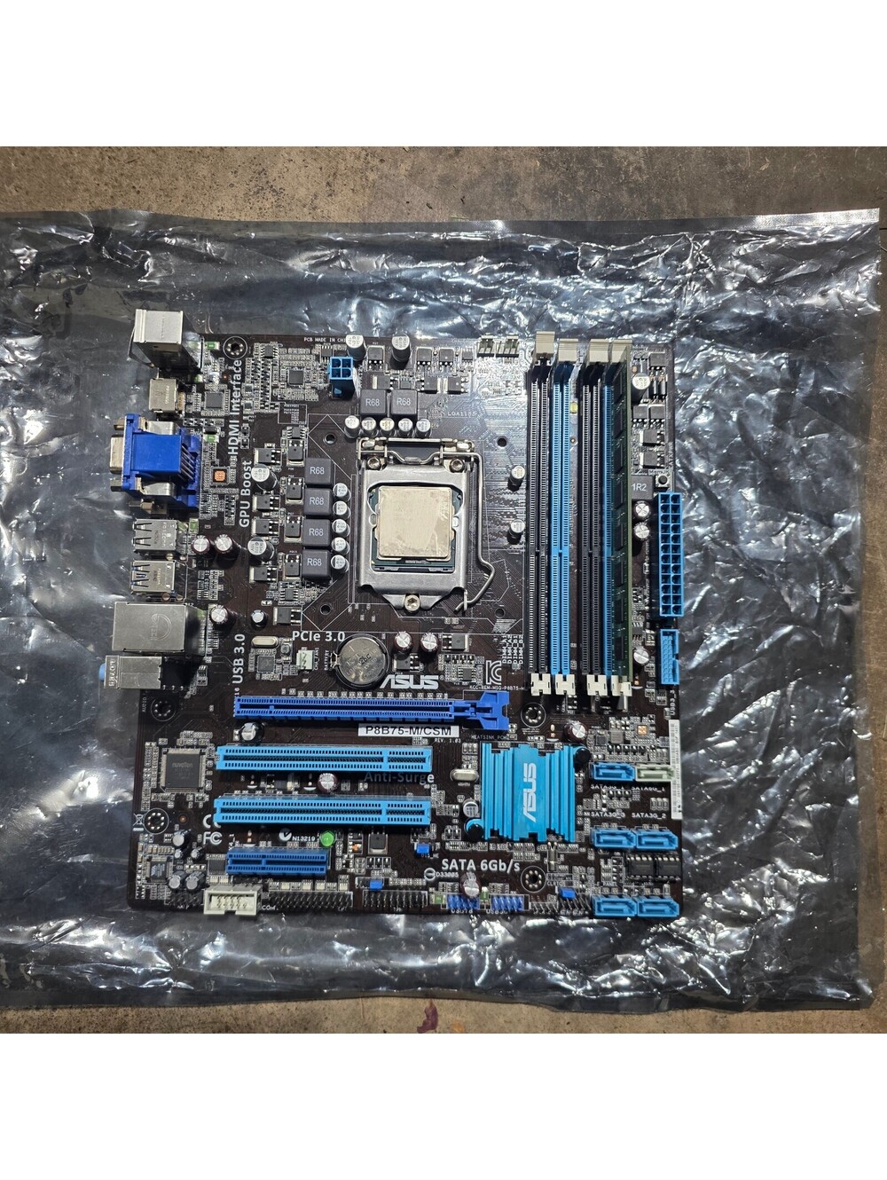 ASUS P8B75-M (LGA1155) Motherboard + i3-2120 CPU + 2GB DDR3 Ram - FOR PARTS.